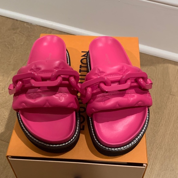 Louis Vuitton Fuchsia Chain Mules - Picture 1 of 4